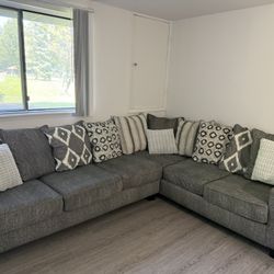 Sectional couch