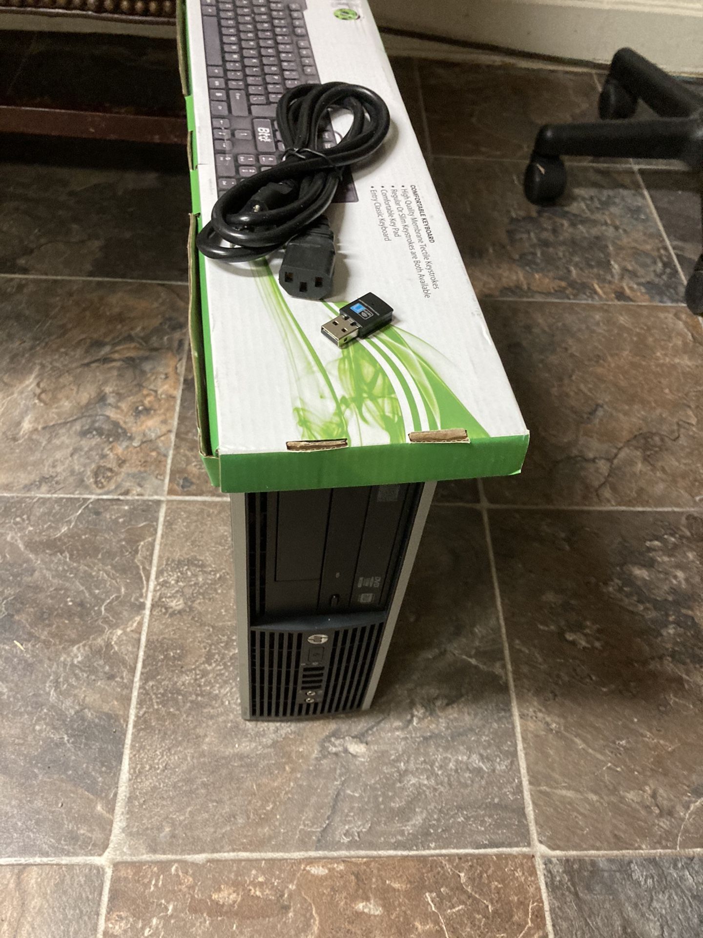 HP Tower, Keyboard, Wireless WiFi Connection