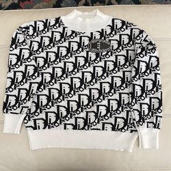 Sweatshirt knitted