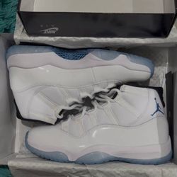 Jordan 11 Legends Blue 