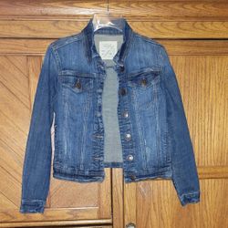 Adult Women's Size Medium LA IDOL Stretch Denim Jacket Excellent Condition PRICE Is Firm 