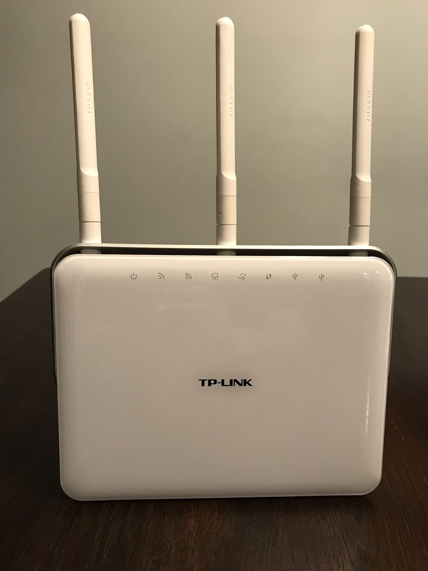 TP-LINK Dual Band Wireless Router