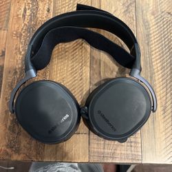 Steel Series Arctics Pro 