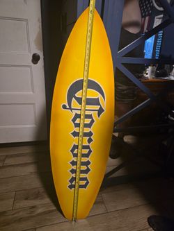 Corona surf board metal decoration