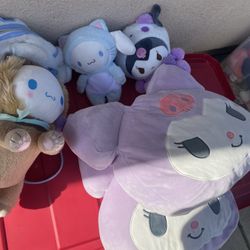 Sanrio Plushies 