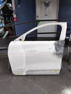 Ford Mach-E 2021-2025 left driver side front door oem