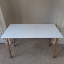 Office Desk/ Computer Desk