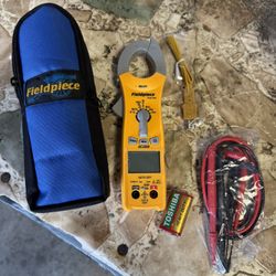 Compact Clamp Meter