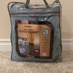 Heated Micro Plush Blanket
