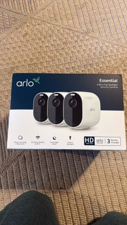 Arlo 3 wire free security cameras NEW in box
