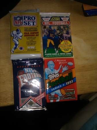 4 packs of new 1990 NFL CARDS