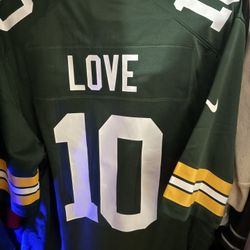 Green Bay Packers Jordan love Jersey Size M