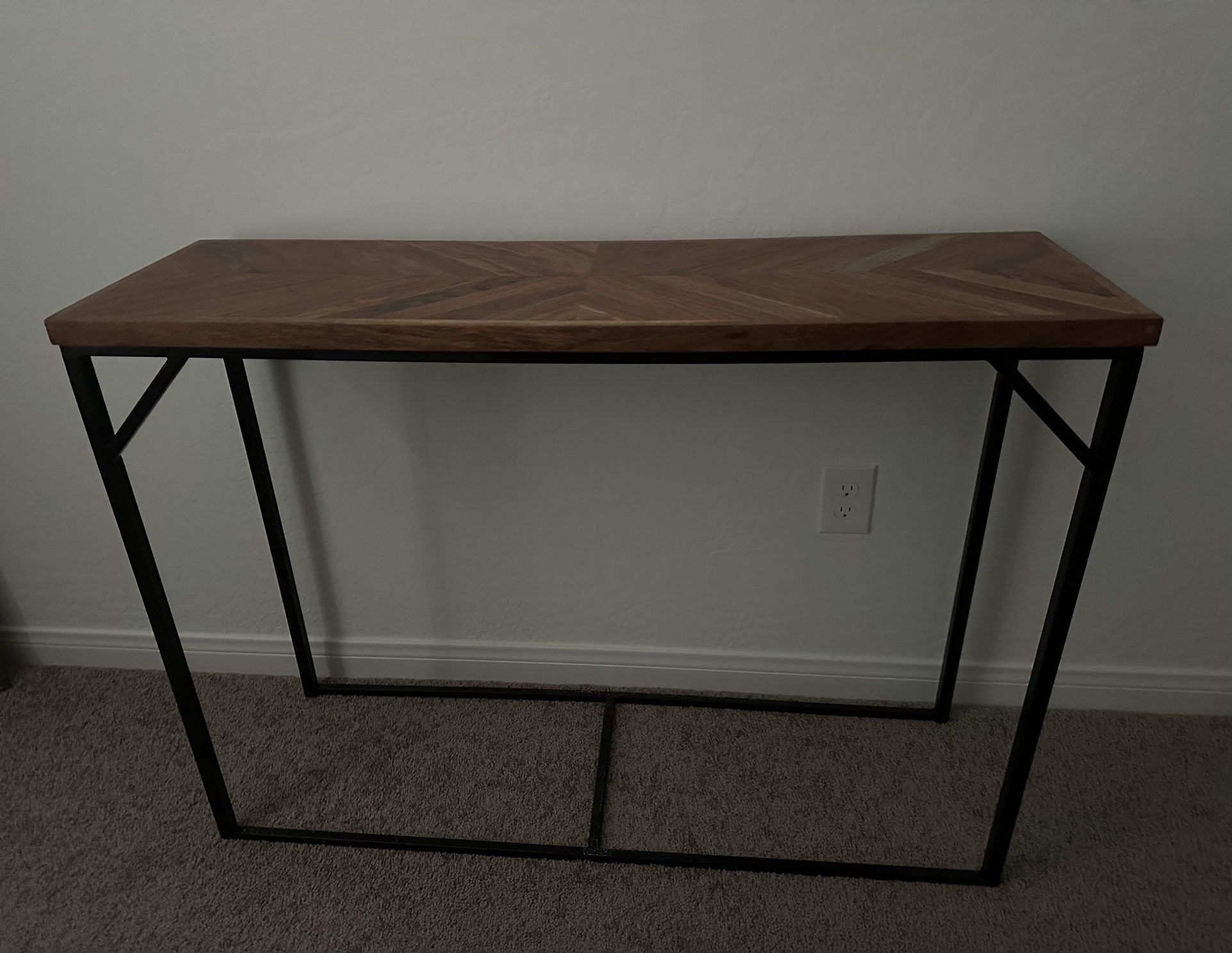 Table Console 