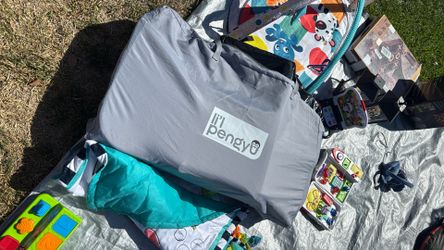 Lil pengy portable baby crib