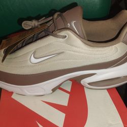 Nike Air Max Brand New Never Worn