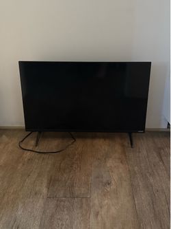 VIZIO D-Series 32 inch Flat Screen Smart TV