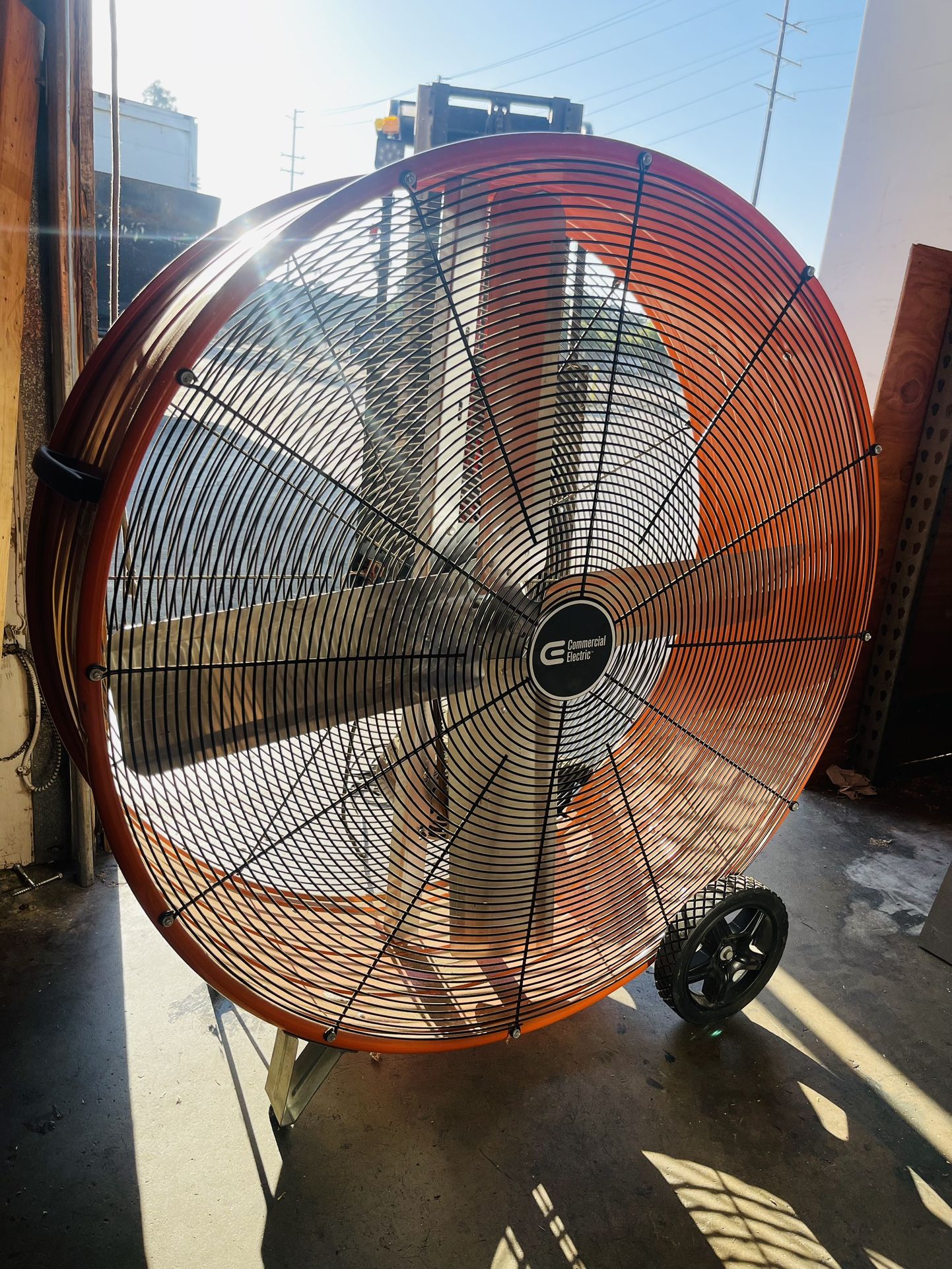 42 in. Heavy Duty 2 Speed Belt Drive Drum Fan