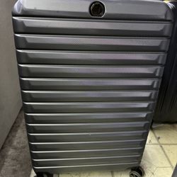 Plastic Luggage Set 