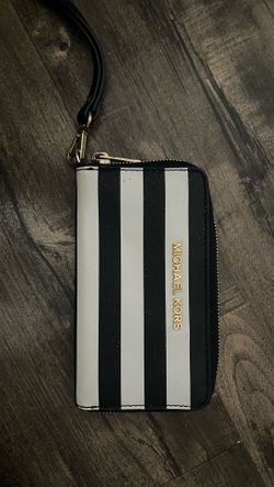 Micheal Kors hand bag