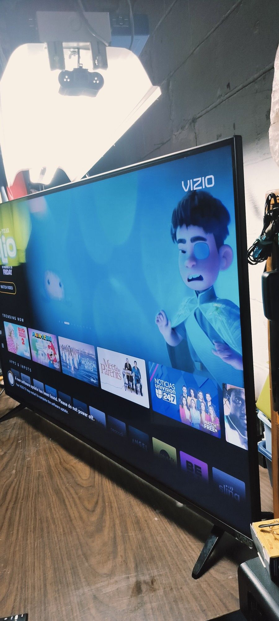 UHD 55 Vizio Smart TV