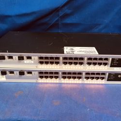 2 D-Link DES-3528 Managed Switches 24 Ports