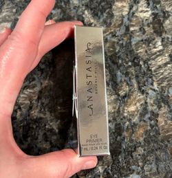 NEW ANASTASIA BEVERLY HILLS WATER RESISTANT EYE PRIMER MINI $5!!
