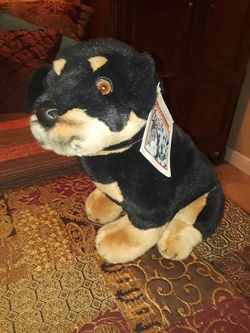 FAO SCHWARZ ROTTI STUFFED DOG