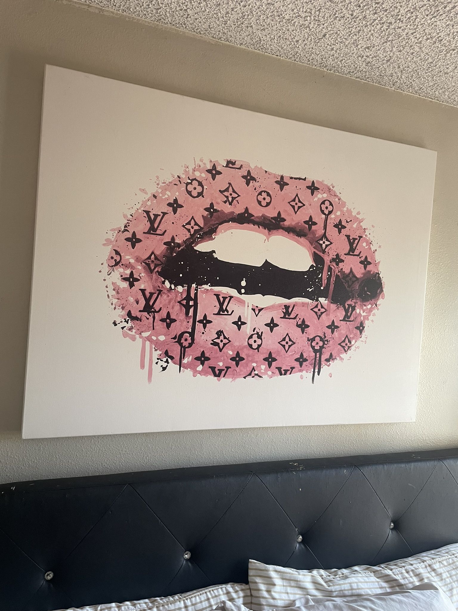 Large canvas picture