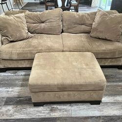 COUCH SALE(U PICK.$150) Nice Suede Couch w/Ottoman😃😍QUICK SALE🙂THIS WEEKEND ONLY🏃🏼🏃🏼‍♀️OBO