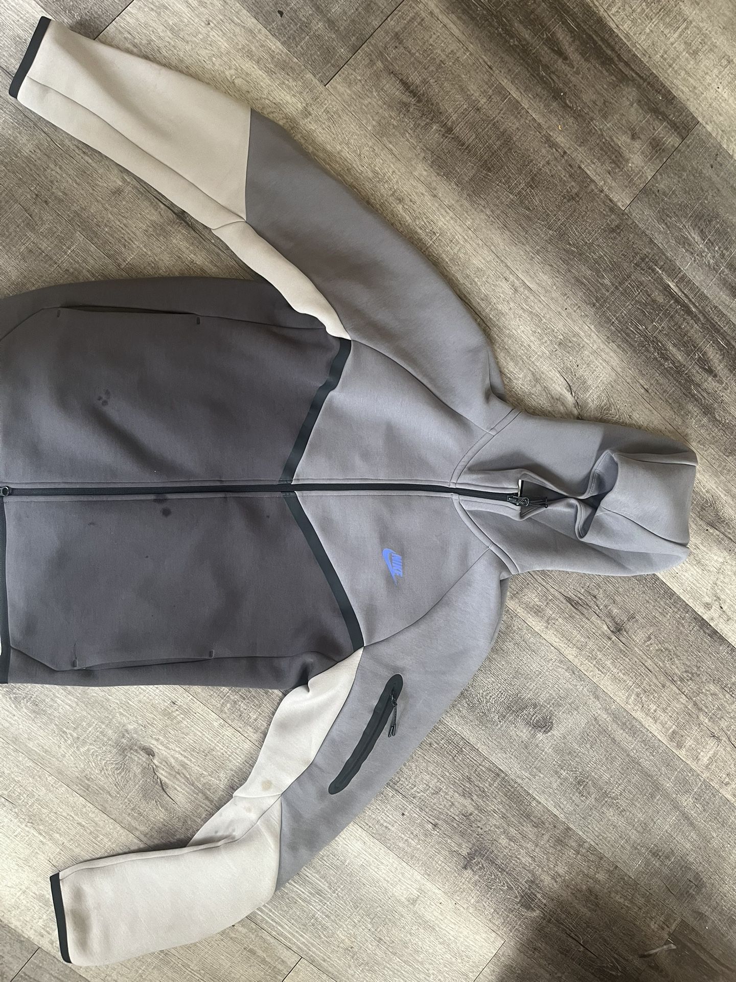 Nike Tech