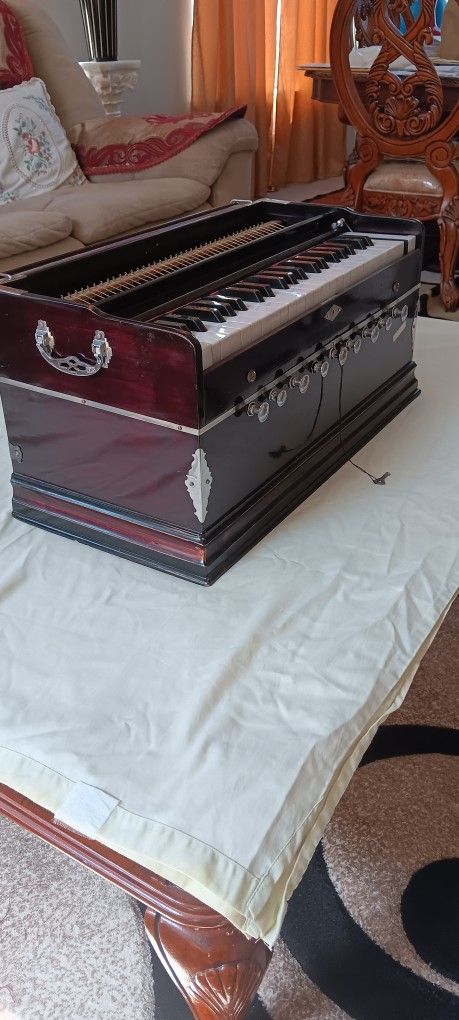 Harmonium  Nagi Brand Professional  Harmonium