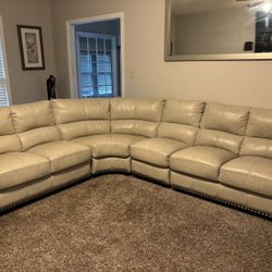 Tan Sectional