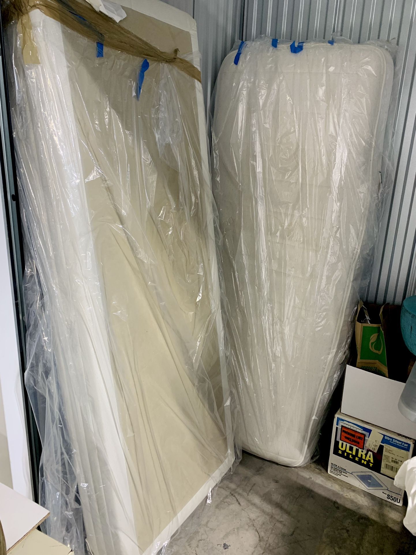 Memory Foam Mattress  BED WITH BOX SPRING  79" X 30"