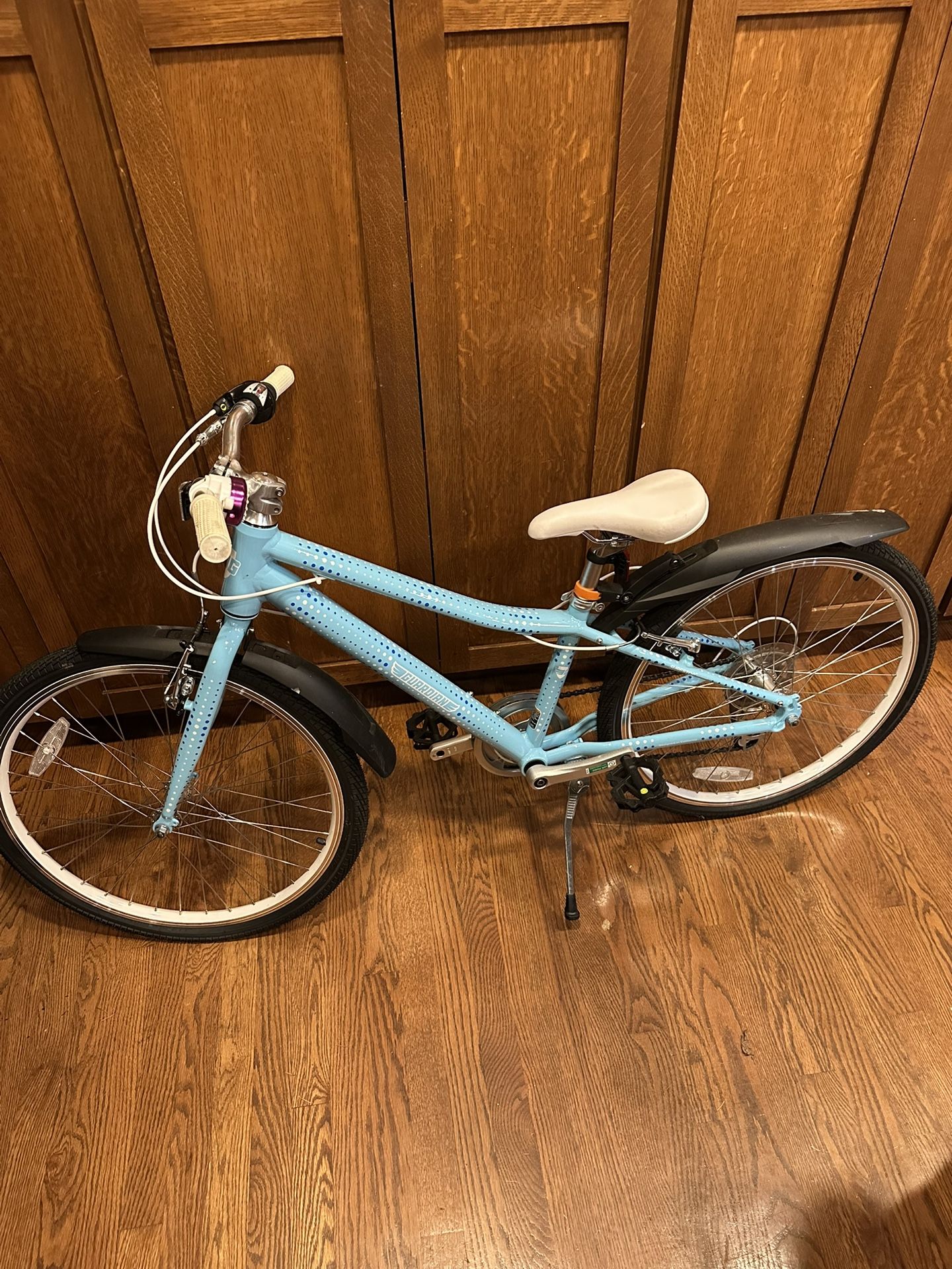 Guardian AIROS 24 Inch Bike (7-11 Child)