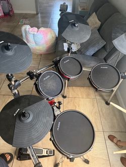 Electric Drum Set