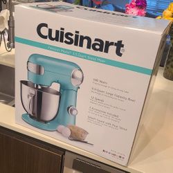 New Cuisinart 12 Speed 5.5 Quart Stand Mixer