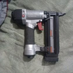 Porter Cable Brad Nailer 
