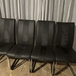 4 dining chairs