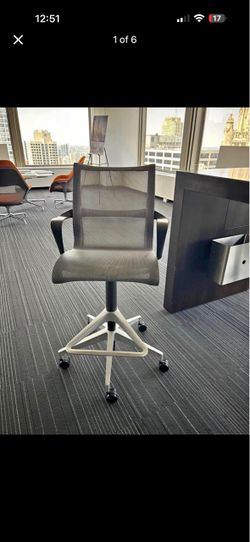 Authentic Herman Miller Setu Drafting Stool / Standing Desk Chair