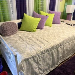 Daybed