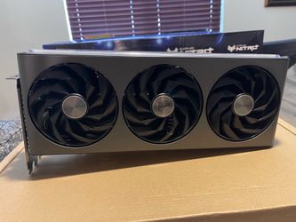 AMD Radeon RX 7900 XTX - Sapphire Nitro+
