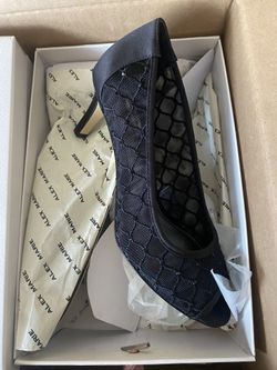 Alex Marie — Bessika Black 