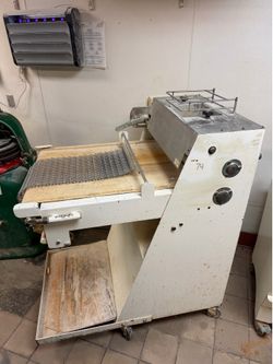 Bloemhof 860L-1 Floor Model Dough Sheeter & Moulder on Casters 115V 3/4HP 1PH