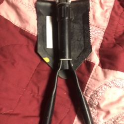 Folding Shovel