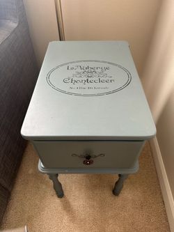 French Country Gray End Table / Farmhouse Nightstand with Drawer