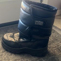 Snow Boots  kids 6-7