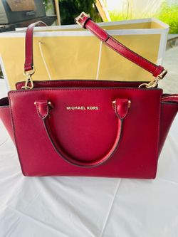 Michael Kors Red Saffiano Leather Tote – Crossbody Strap – Excellent Condition