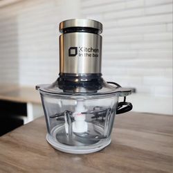 Food Processor, Electric Meat Grinder & Food Chopper with 400W Powerful Veggie Chopper-2 Bowls（8 Cup+8 Cup）