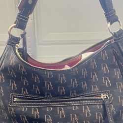 Dooney And Bourke Handbag