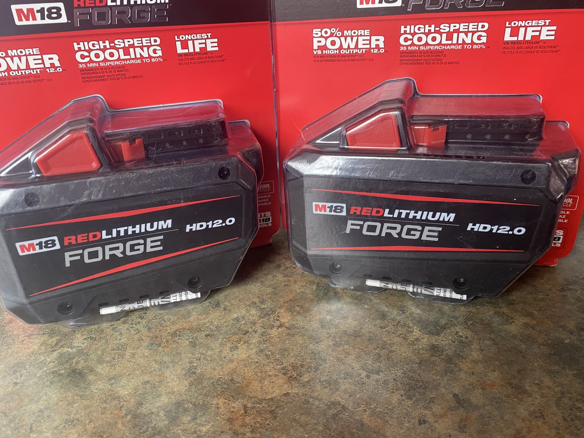 MILWAUKEE M18 2 FORGE BATTERIES 12 .0 (((read Below))